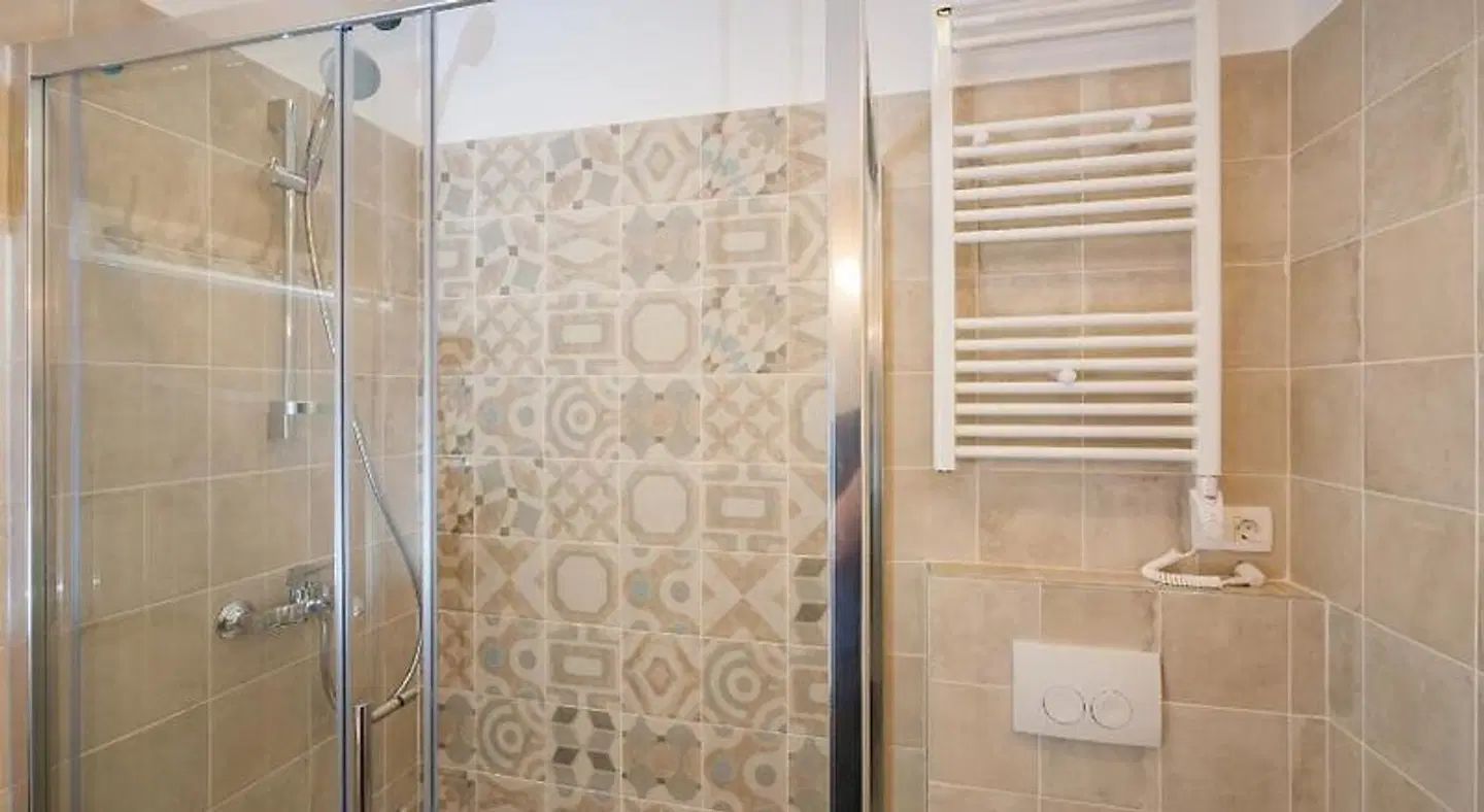 Aldo Apartments Center HEALTH_BEAUTY