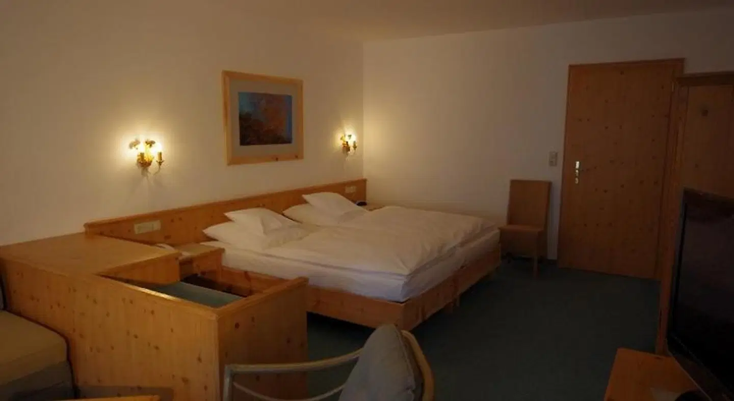 Seethaler ROOM_EXAMPLE