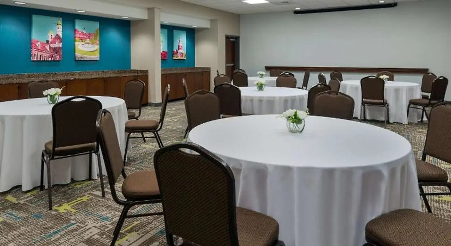 Hampton Inn and Suites-Winston-Salem/University Area NC Konferenz
