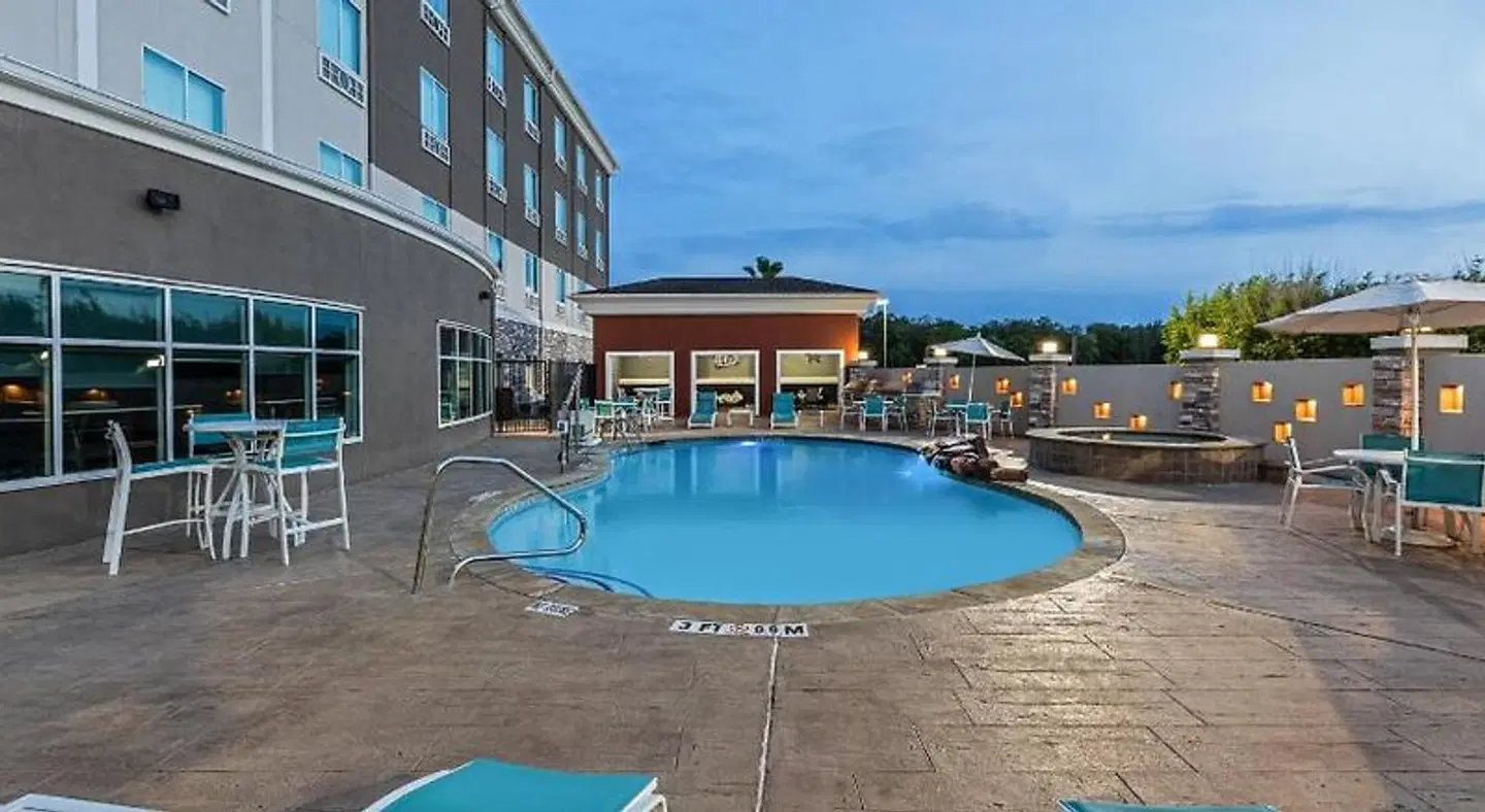 Holiday Inn Express & Suites Houston Space Ctr - Clear Lake by IHG OUTDOOR_POOL