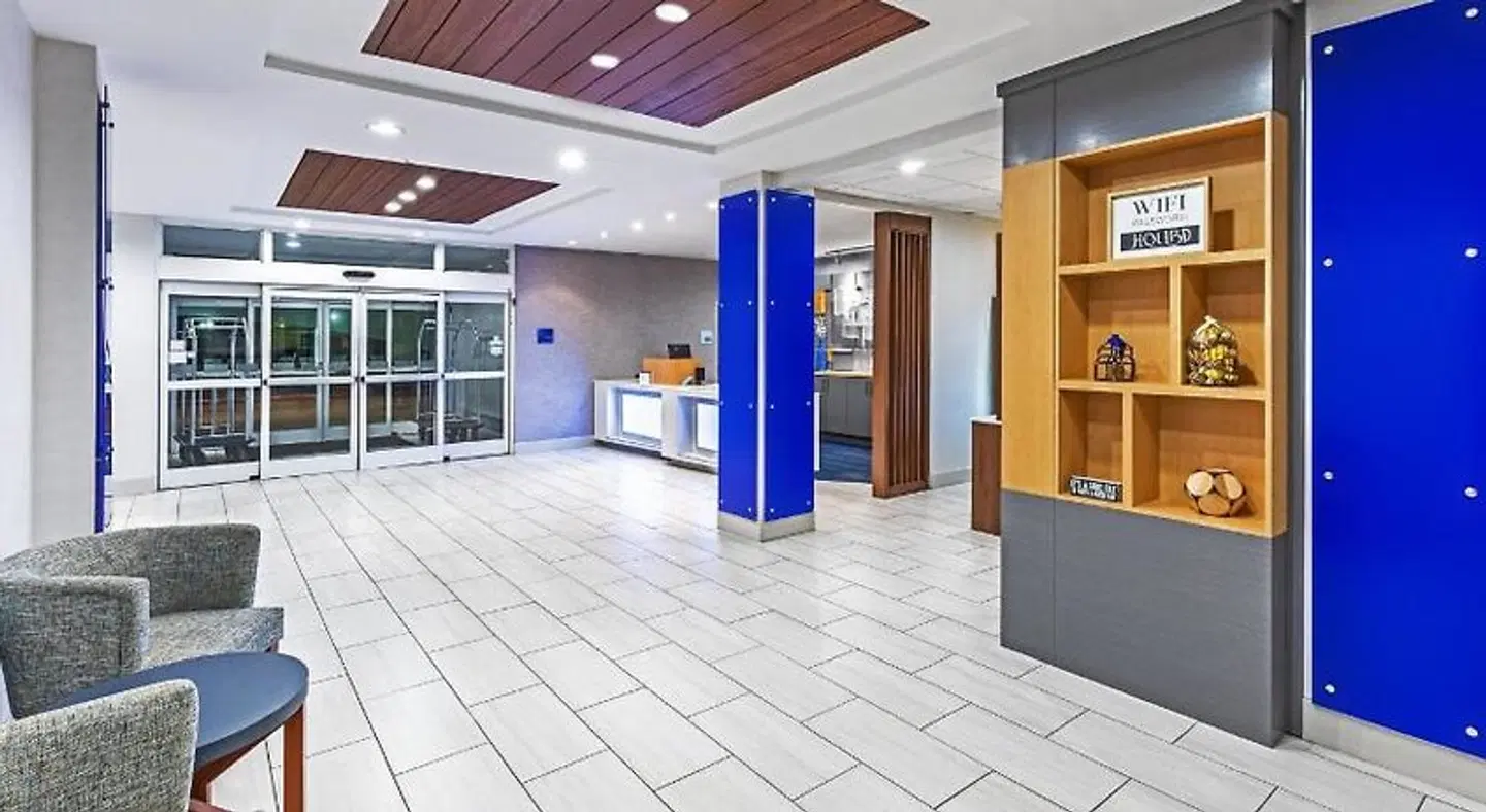 Holiday Inn Express & Suites Houston Space Ctr - Clear Lake by IHG LOUNGE_LOBBY