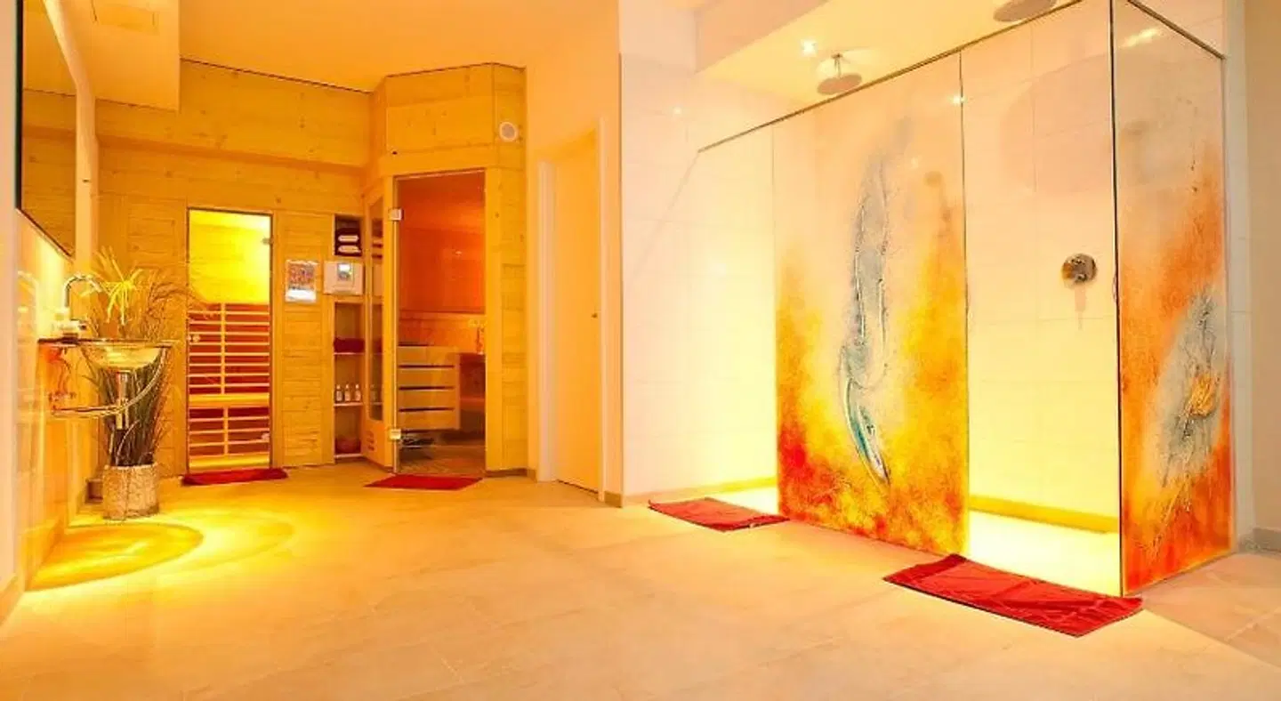 Renner HEALTH_BEAUTY