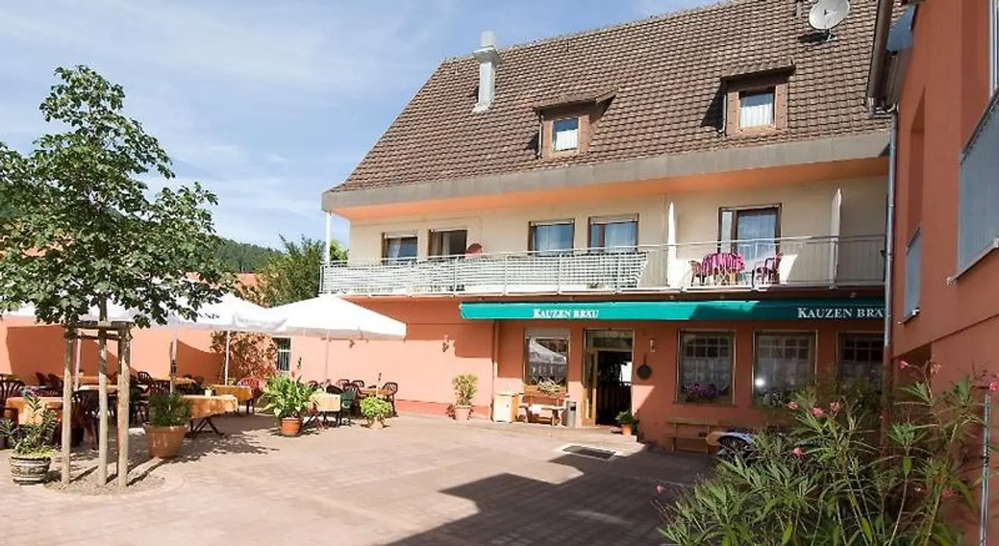 Franz EXTERIOR
