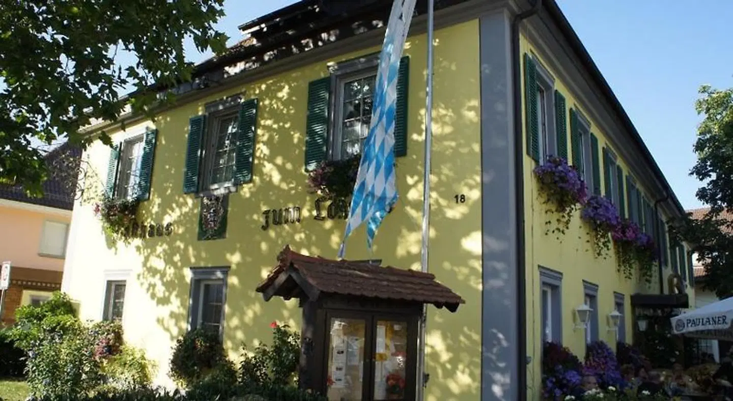 Hotel & Wirtshaus Löwen EXTERIOR