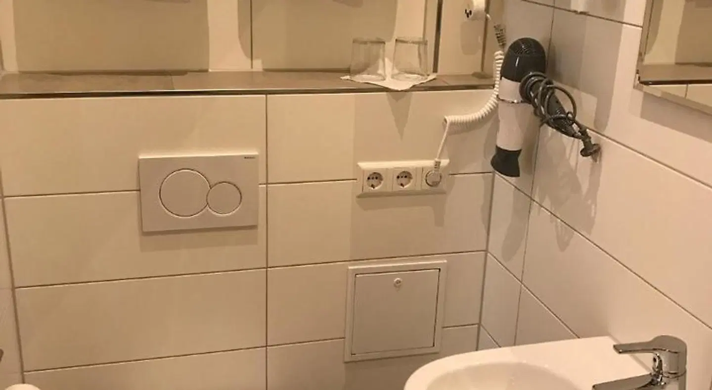 Hotel & Wirtshaus Löwen Badezimmer