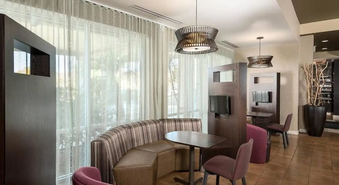 Courtyard by Marriott San Diego Oceanside LOUNGE_LOBBY