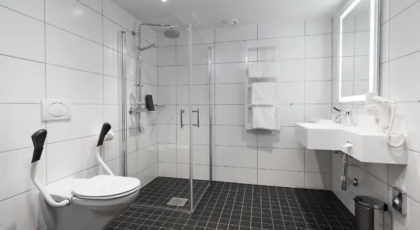 Thon Hotel Rosenkrantz Oslo Badezimmer