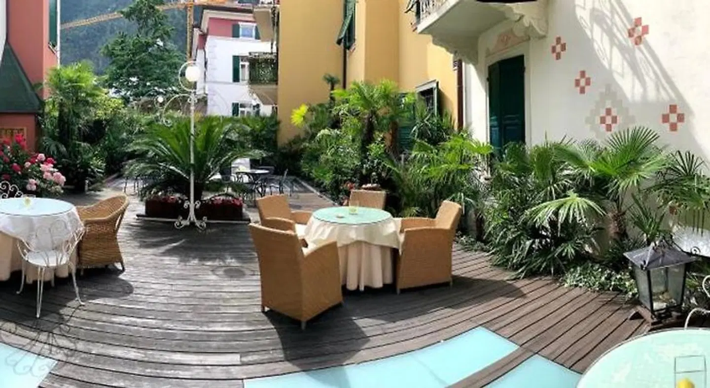 Casa Sembenini Terrasse
