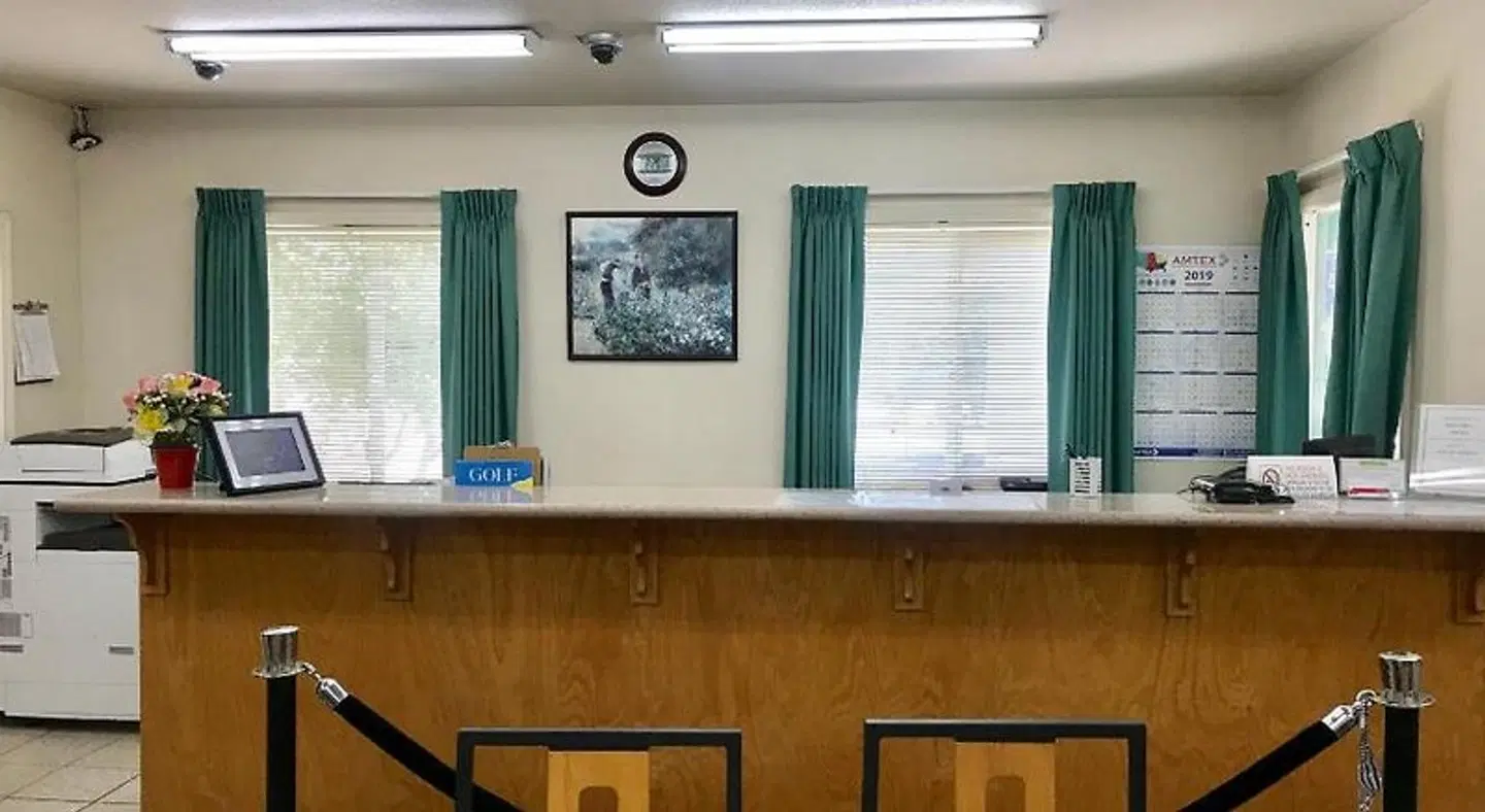 Sunrise Inn ROOM_EXAMPLE
