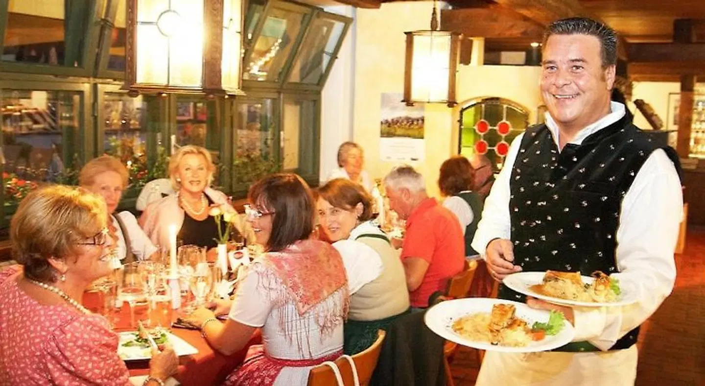 Hotel Gasthof Tirolerwirt PEOPLE
