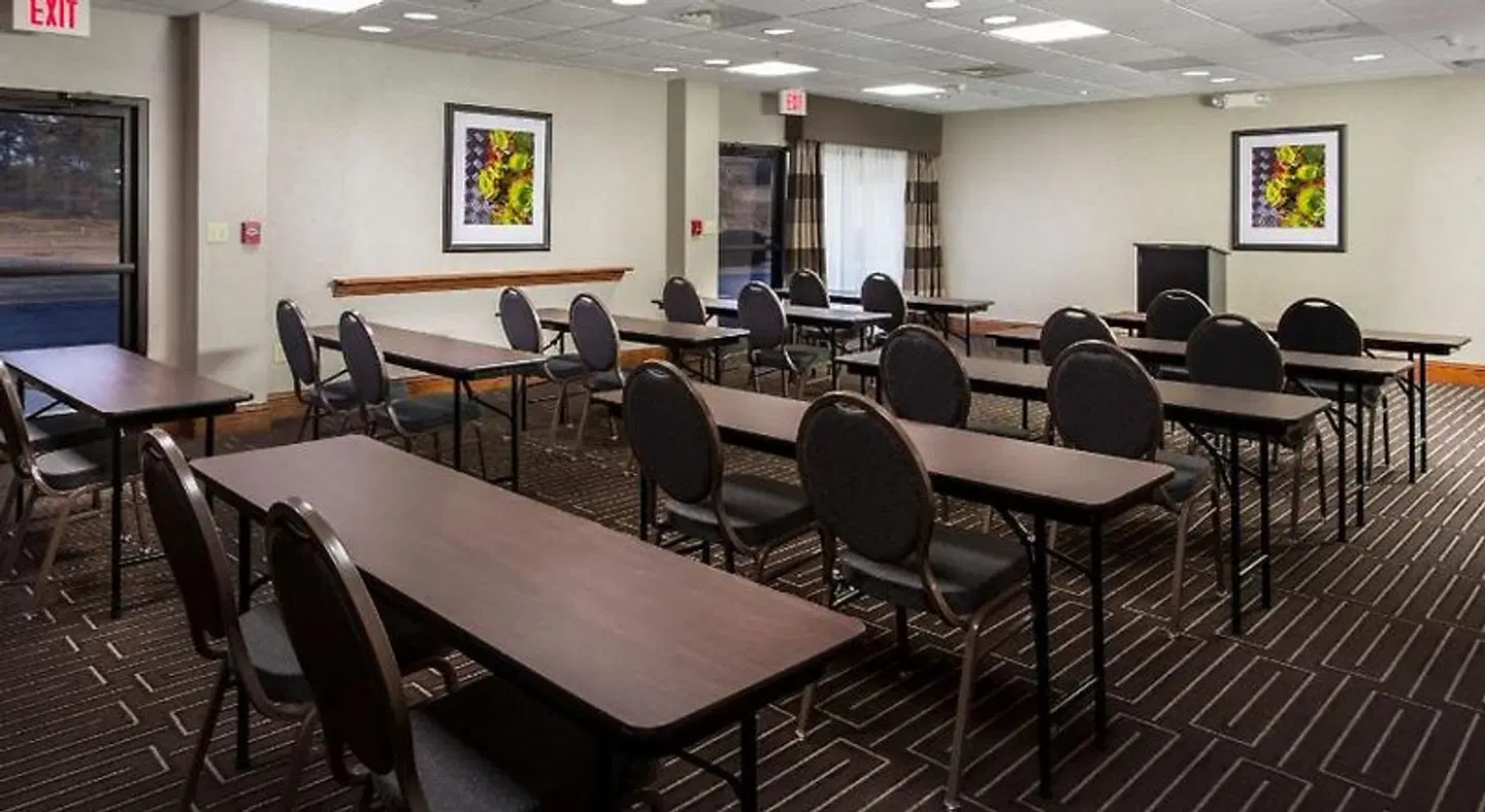 Hampton Inn Troy Konferenz