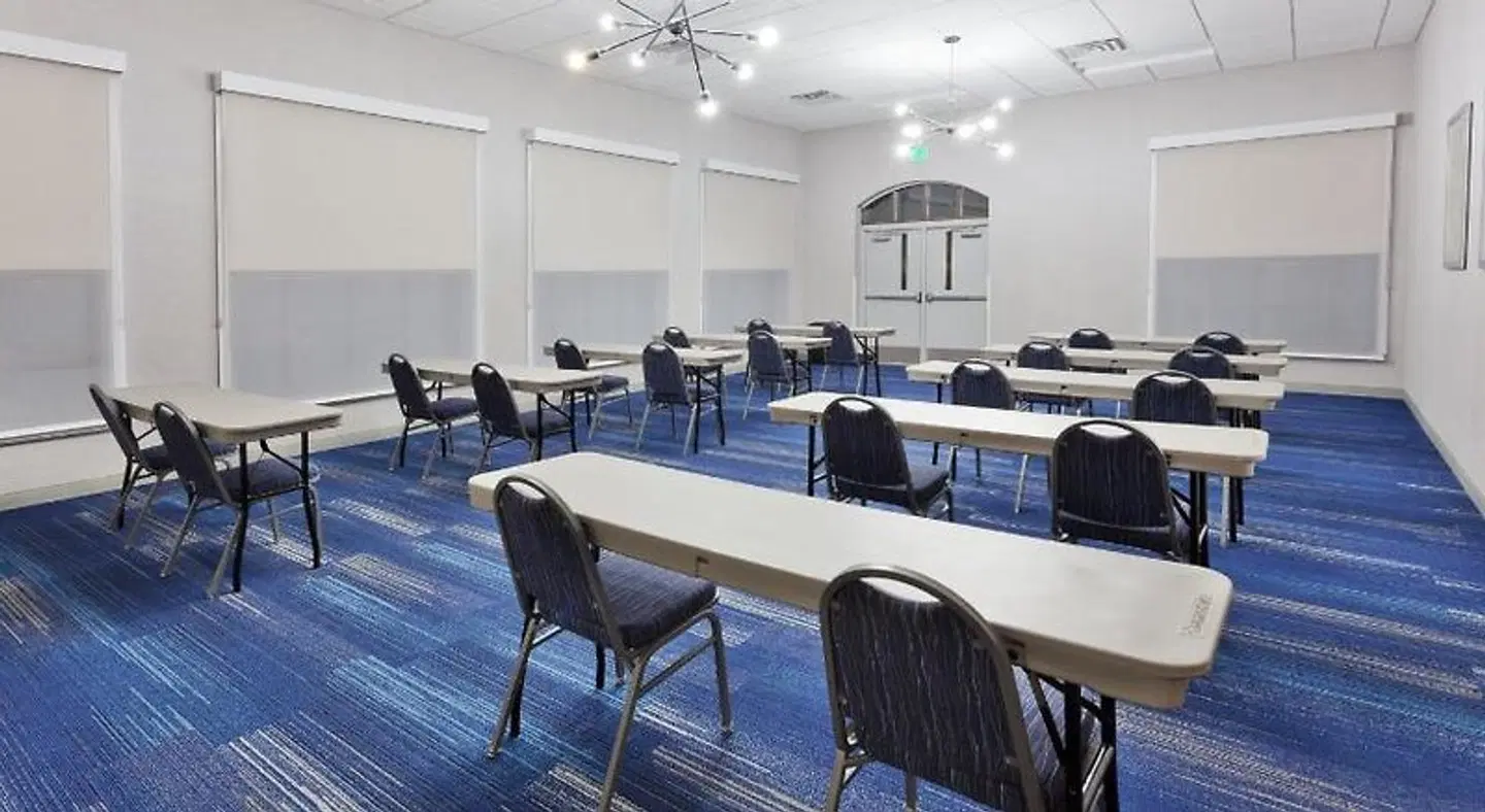 Holiday Inn Express & Suites Montgomery E - Eastchase by IHG Konferenz