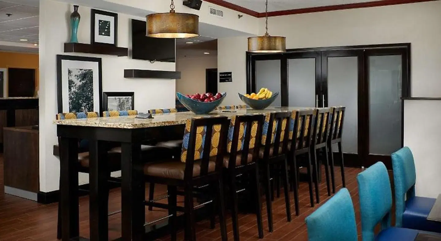 Hampton Inn Ann Arbor-South Restaurant