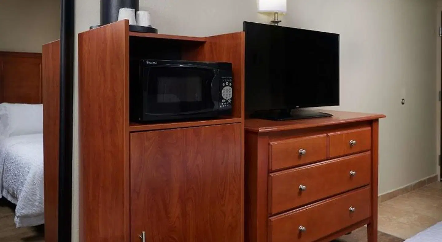 Hampton Inn Ann Arbor-South ROOM_EXAMPLE