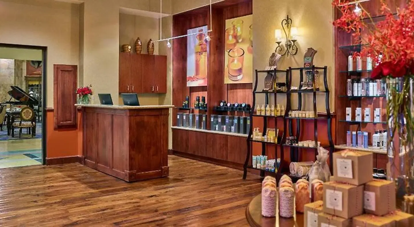The Brown Palace Hotel and Spa, Autograph Collection Bar