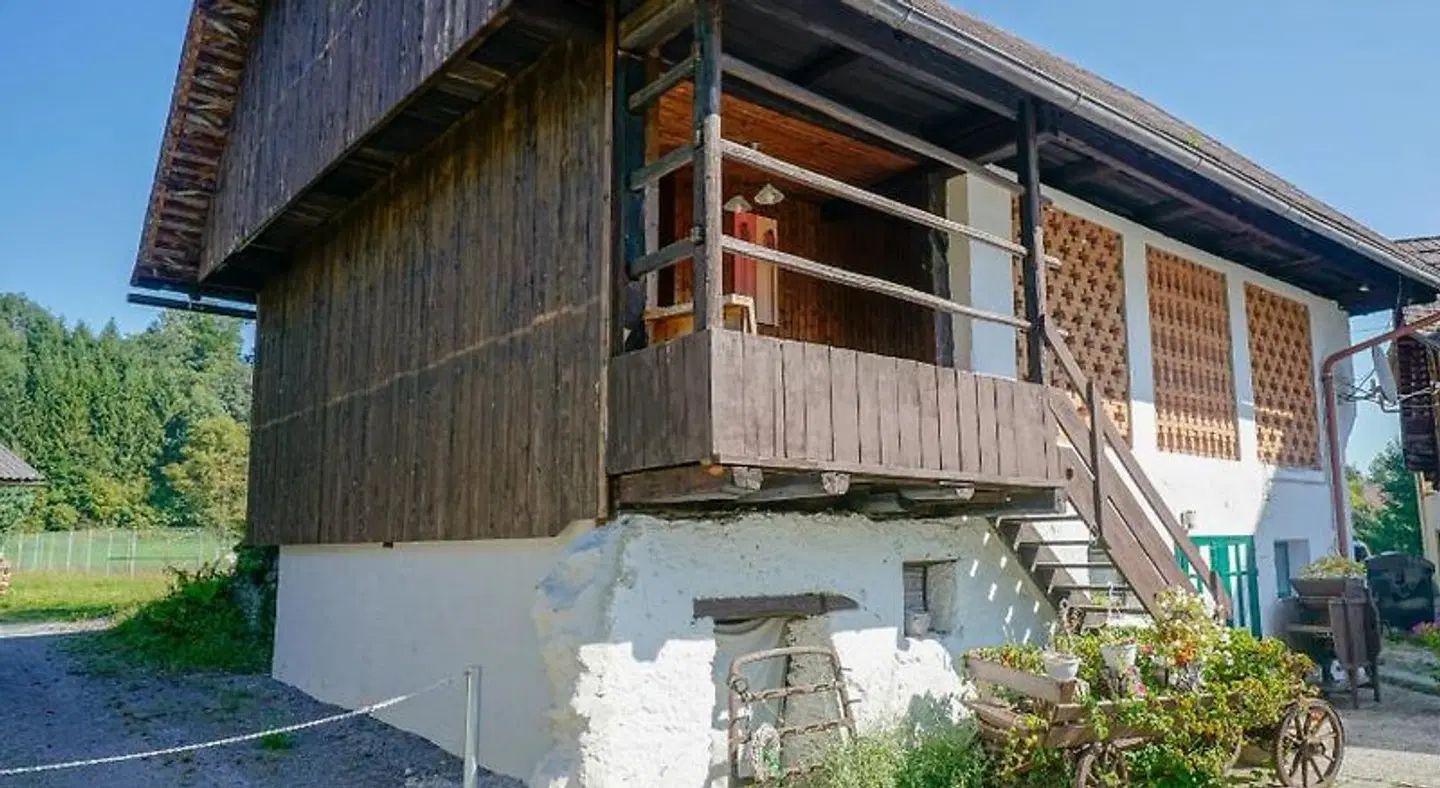 Rosmann EXTERIOR