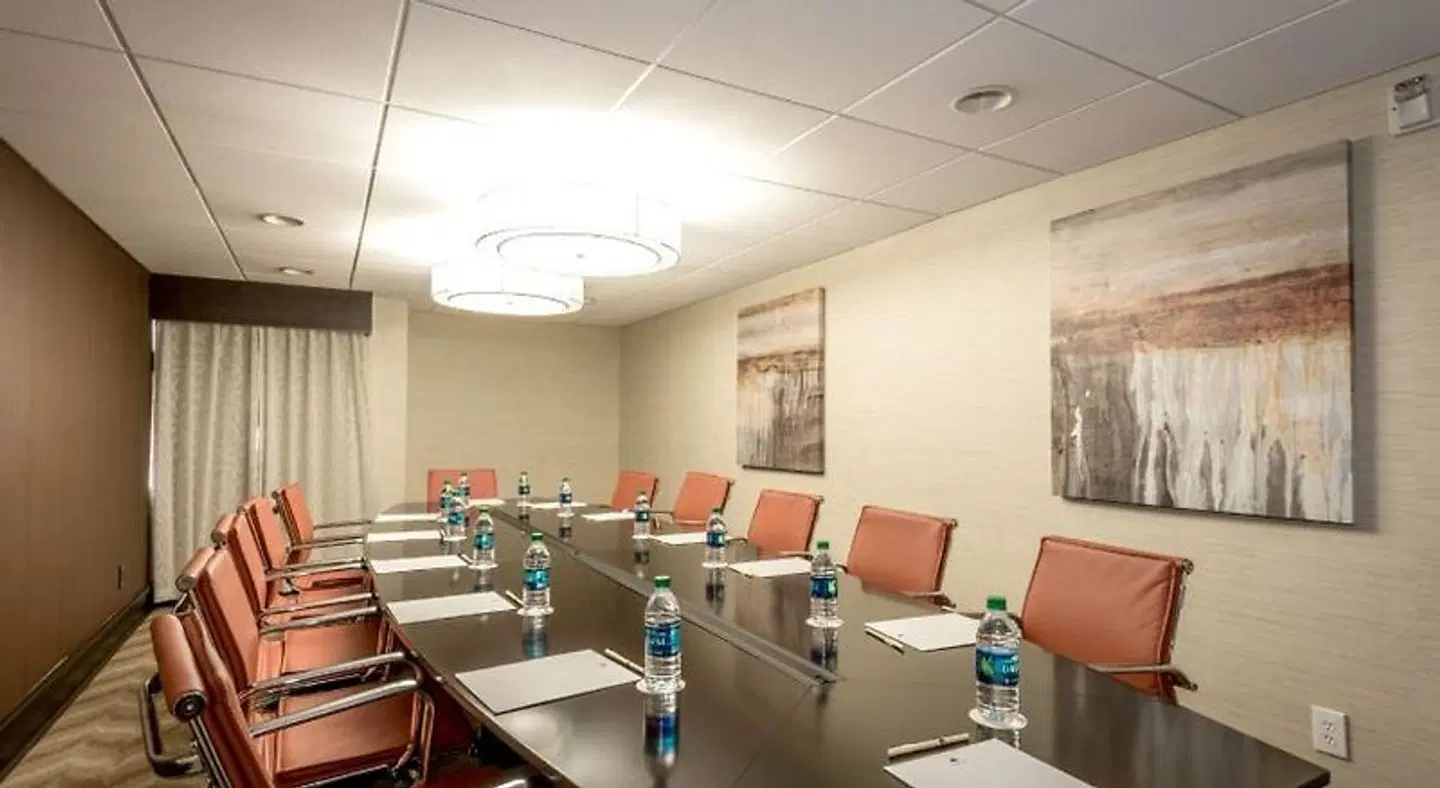 DoubleTree by Hilton Montgomery Downtown Konferenz