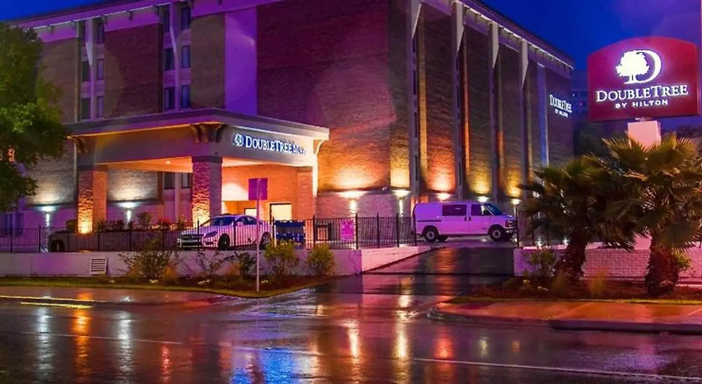 DoubleTree by Hilton Montgomery Downtown EXTERIOR