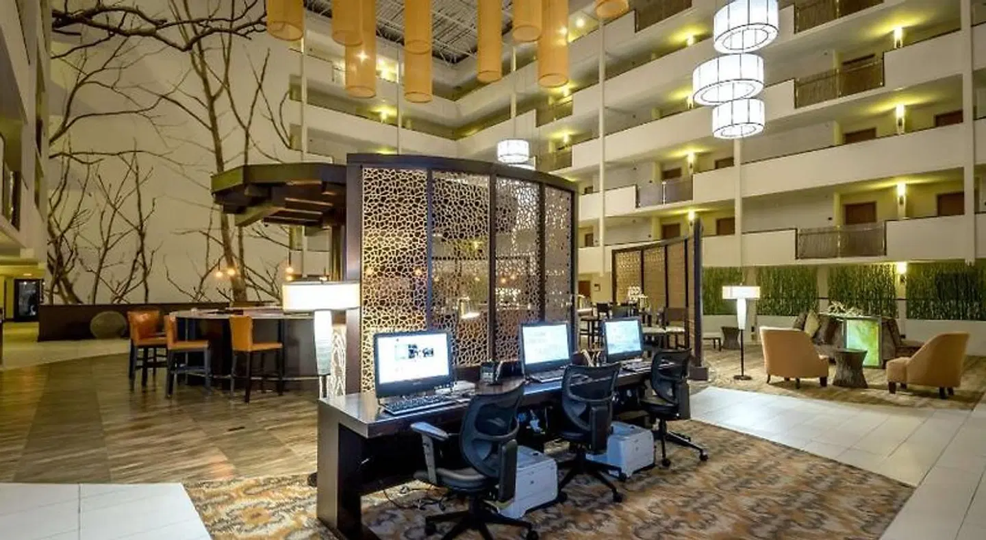 DoubleTree by Hilton Montgomery Downtown LOUNGE_LOBBY