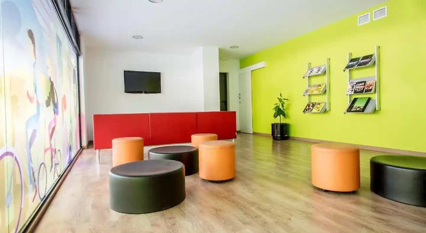 Residencia Lesseps Lobby