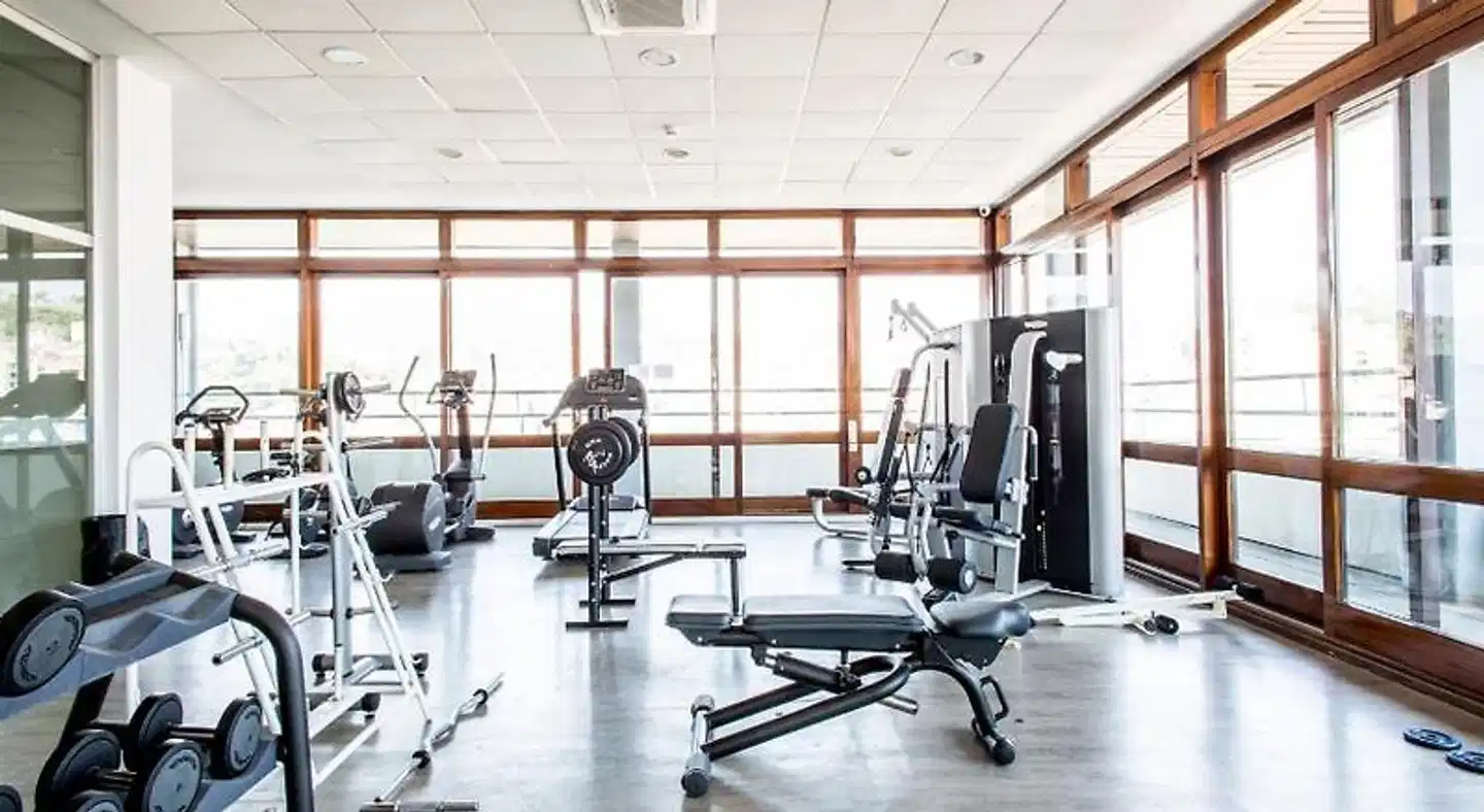 Residencia Lesseps Sport und Entertainment