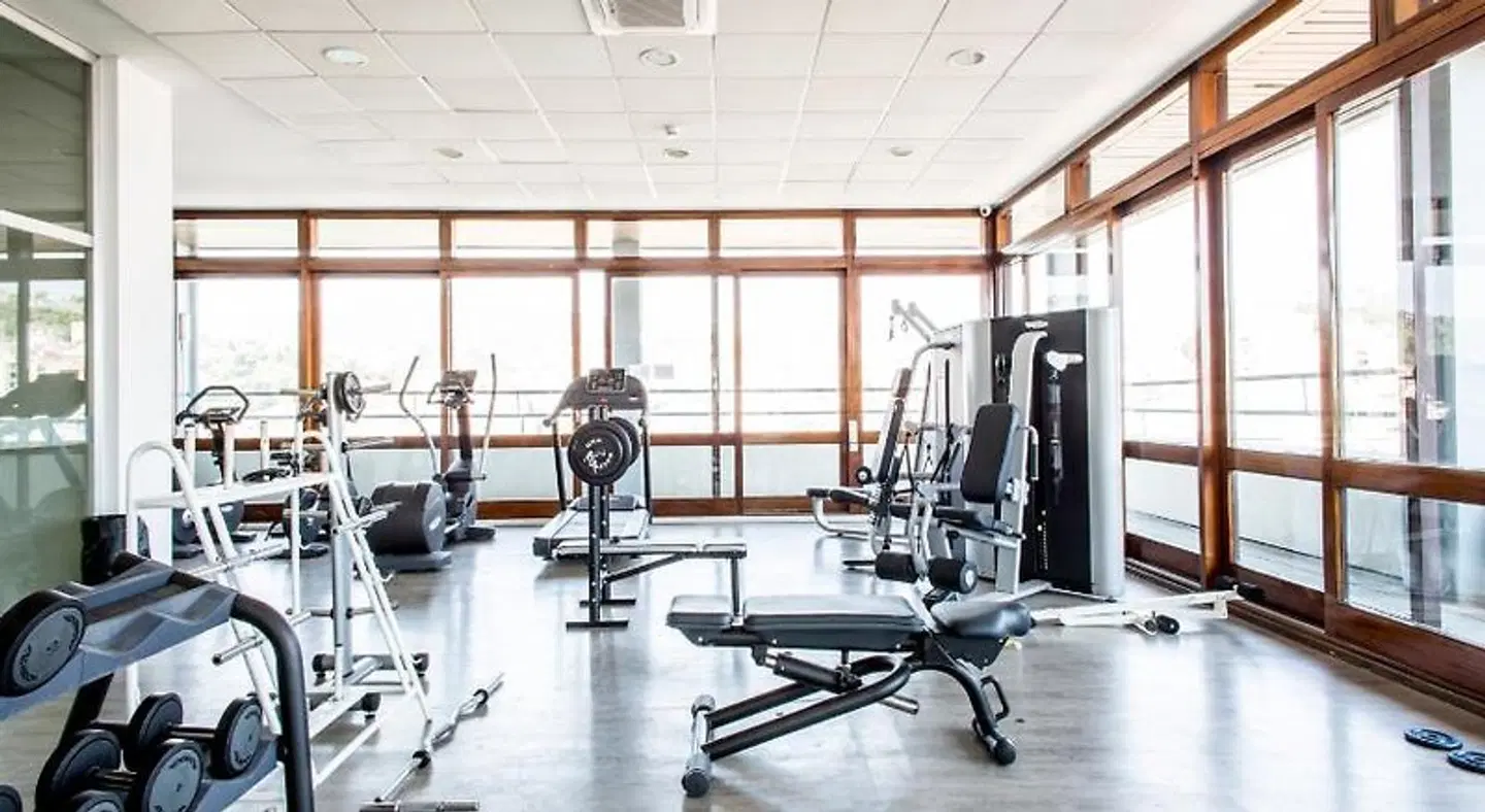 Residencia Lesseps SPORTS_AND_LEISURE