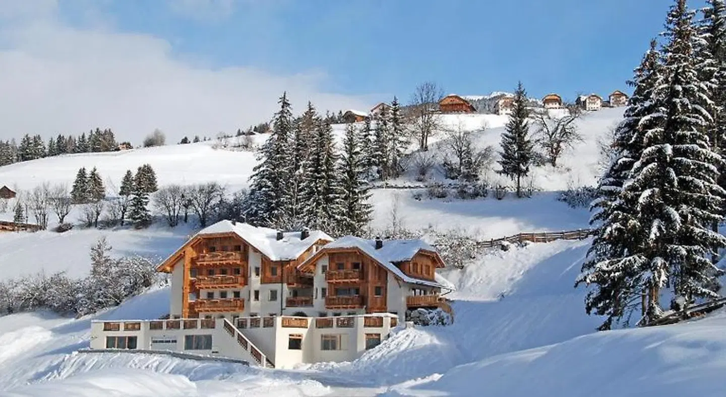 Residence Baron EXTERIOR