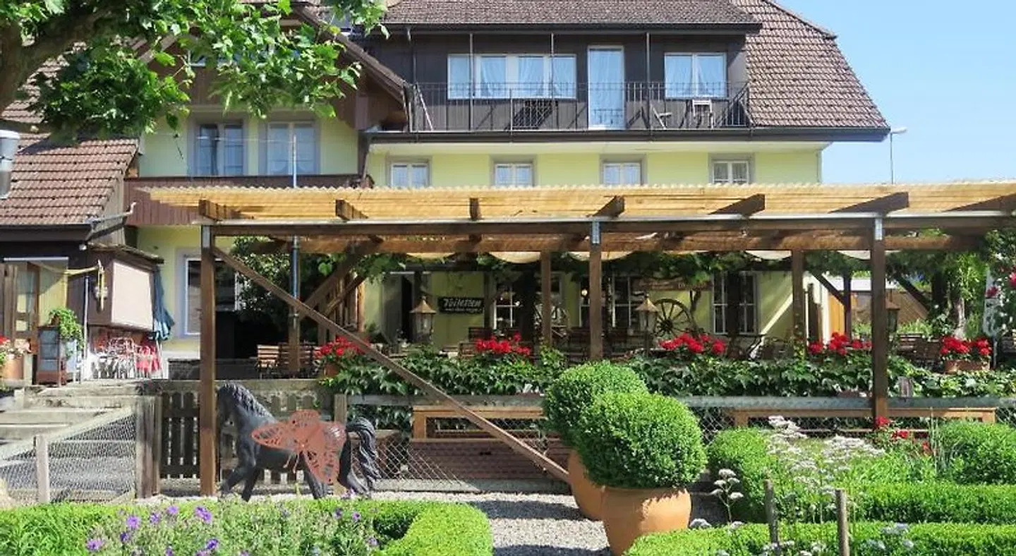 Wirtshaus Ruetihof EXTERIOR