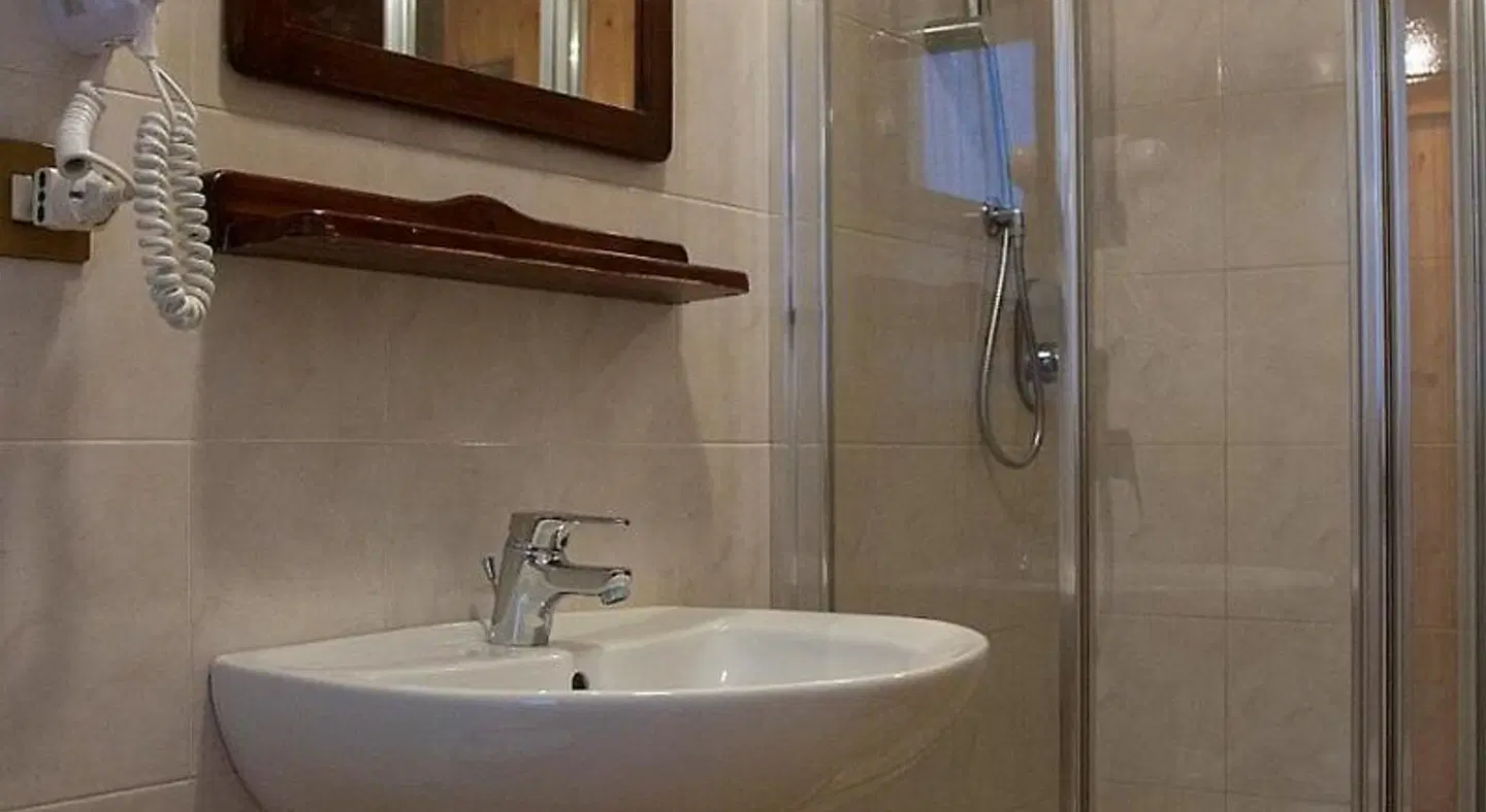 Case Vacanza Perron Badezimmer