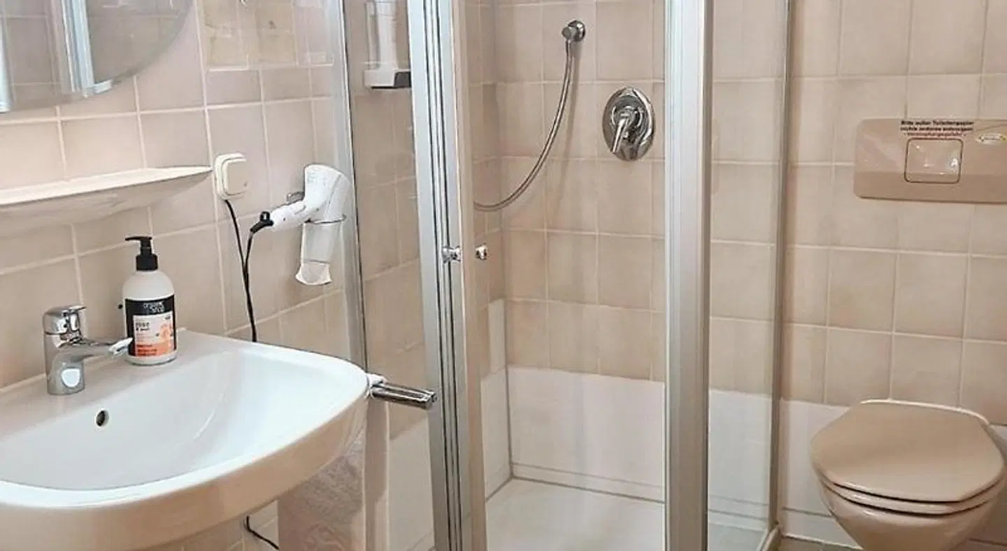 Landgasthof Böck Badezimmer