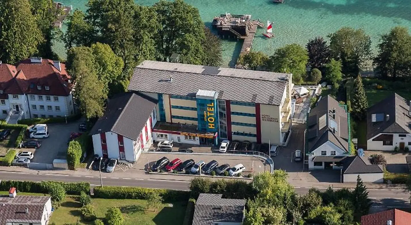 Hotel Attersee EXTERIOR
