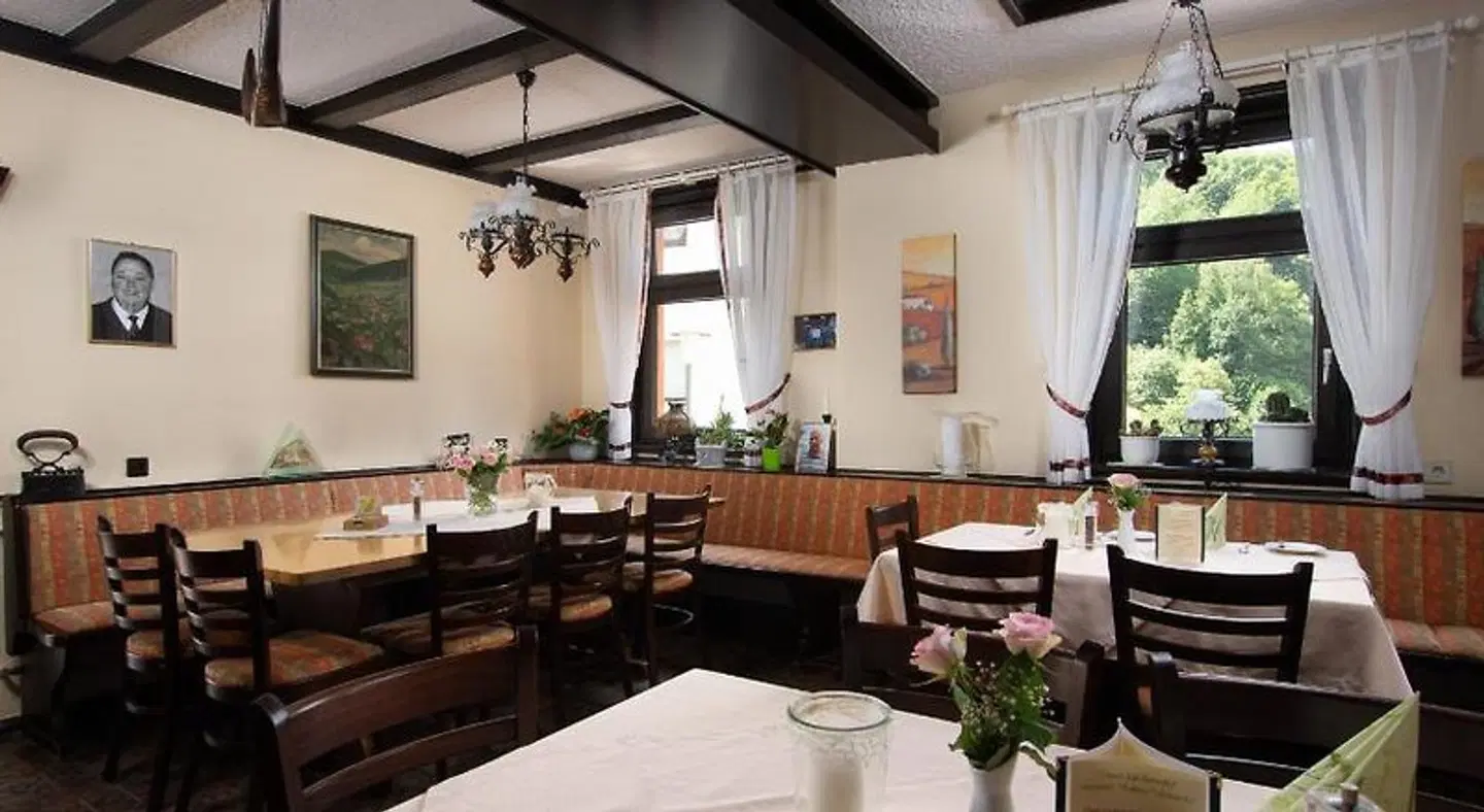 Zum Waldhorn Restaurant