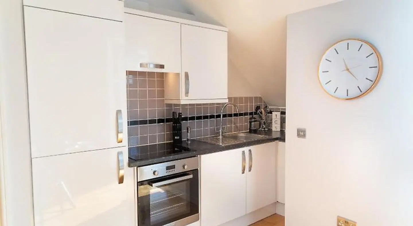 Marino Place Apartments - Central ROOM_EXAMPLE