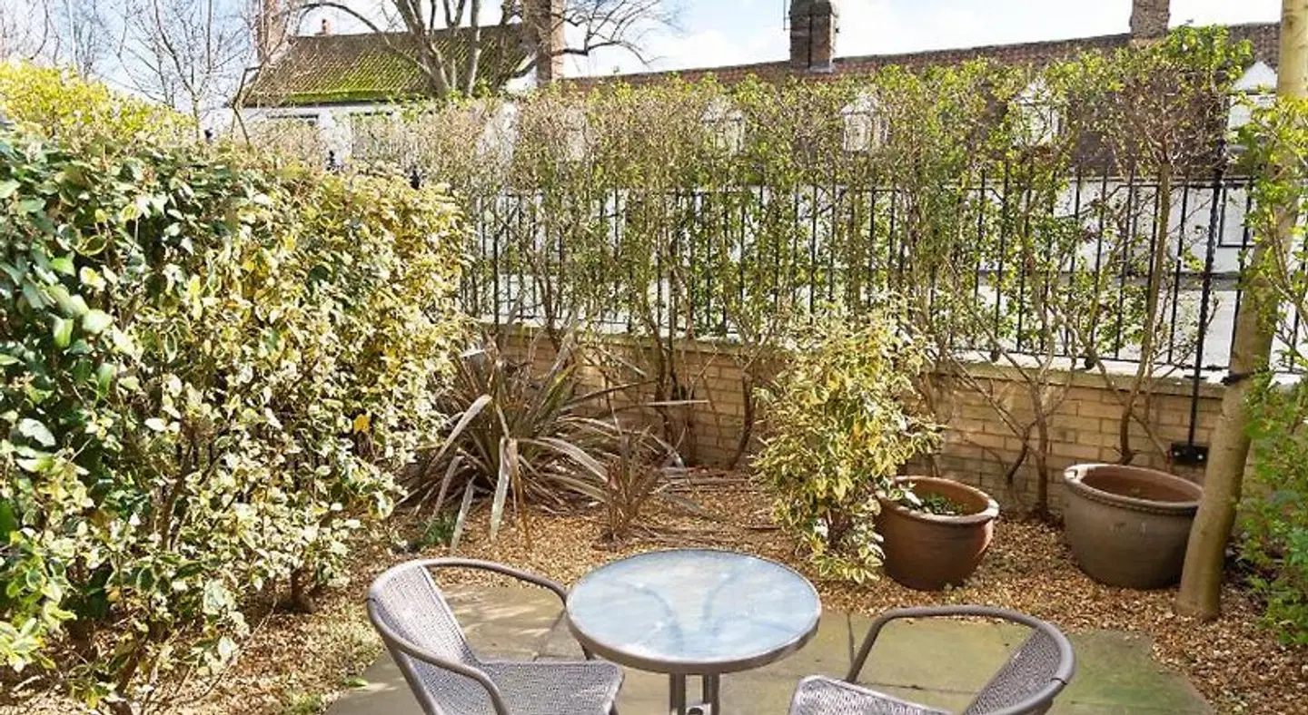 Marino Place Apartments - Central Garten