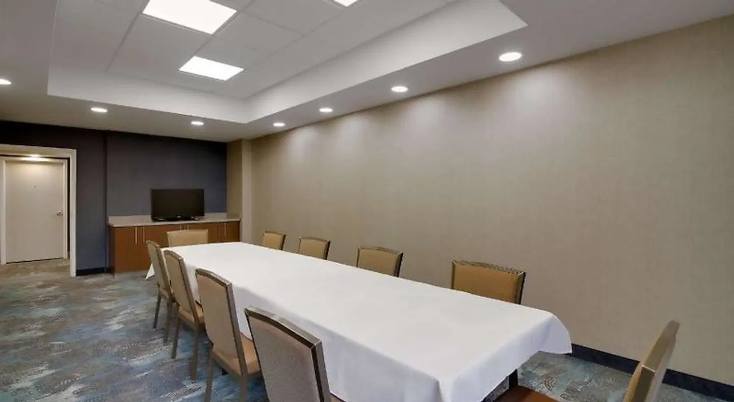 Hampton Inn Birmingham-Colonnade 280 Konferenz