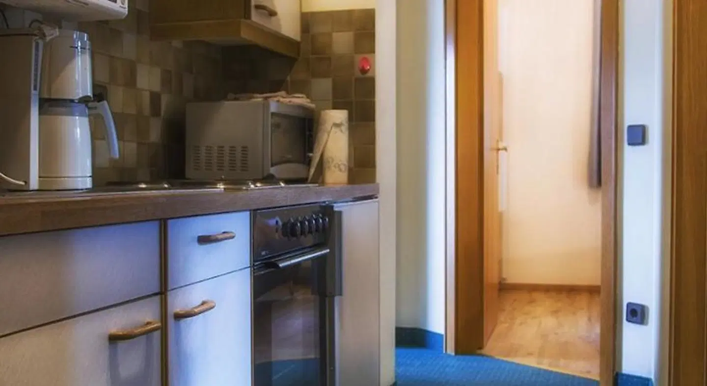 Götz ROOM_EXAMPLE