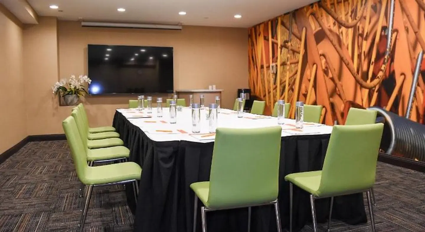 Hotel Indigo Anaheim by IHG Konferenz