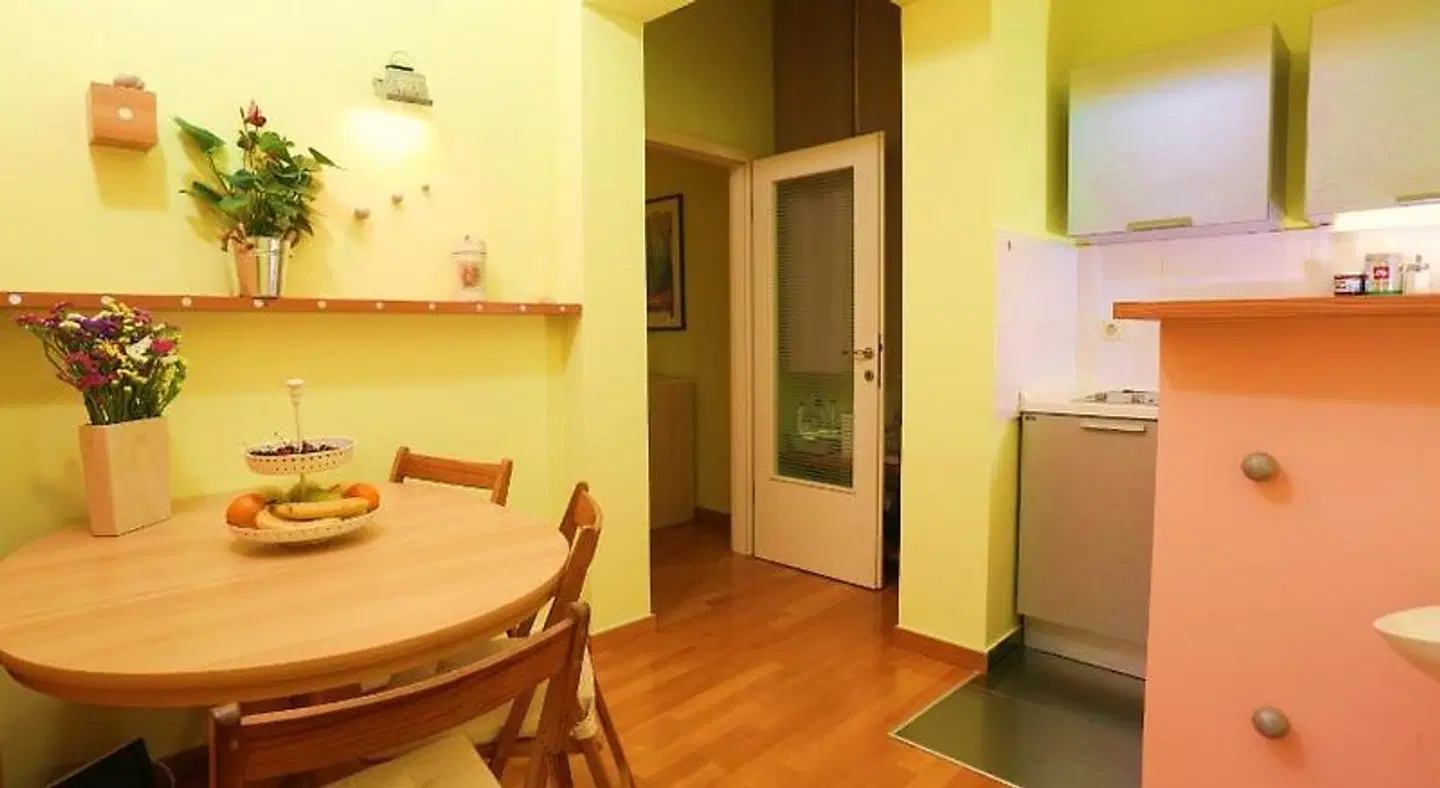Apartments Marmont ROOM_EXAMPLE