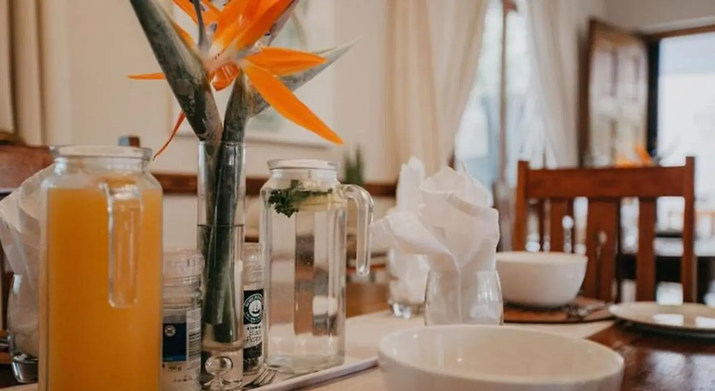 The House on the Knoll Restaurant