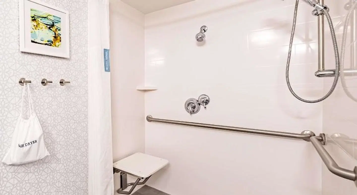 Hampton Inn Gainesville - Florida Badezimmer