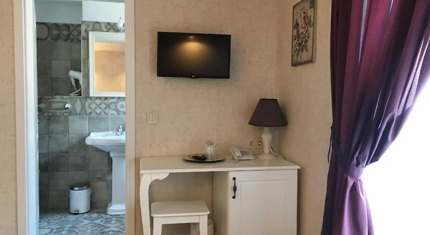 Family Hotel Agoncev ROOM_EXAMPLE