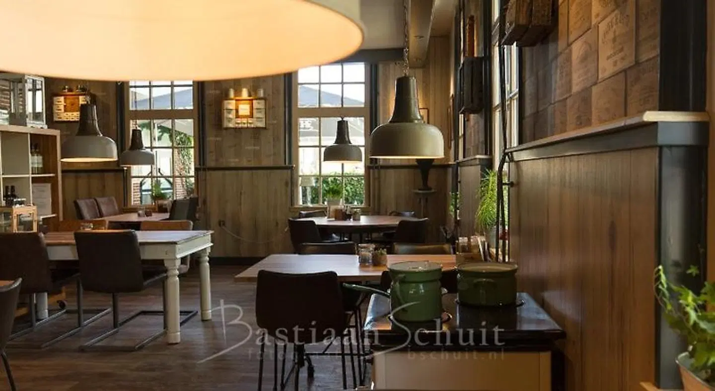 Herberg Binnen Bar