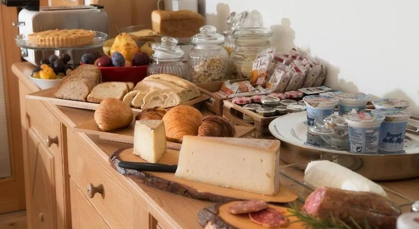 Le Petit Lievre Restaurant