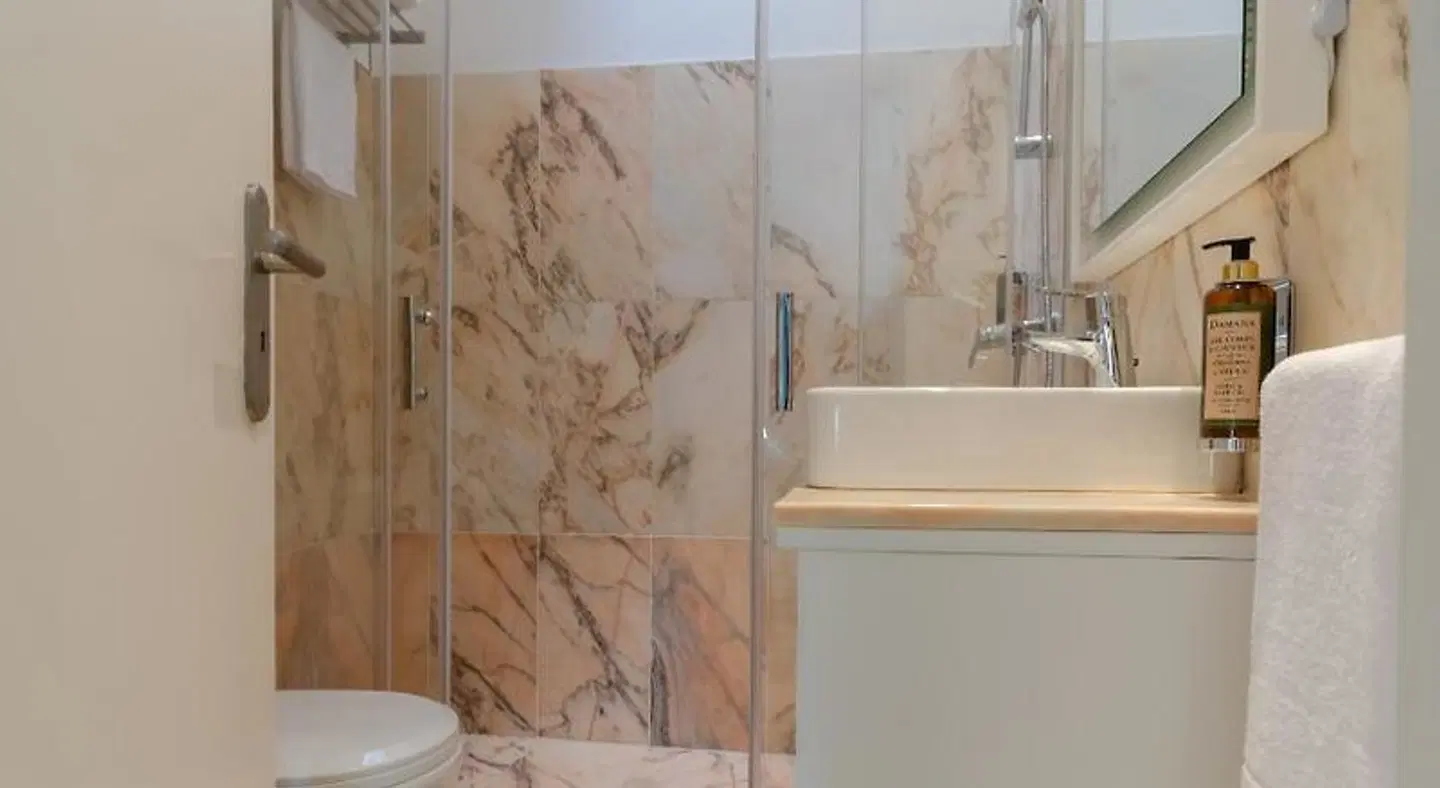 VER BELEM SUITES Badezimmer