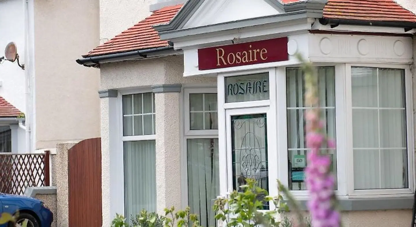 Rosaire Private Hotel EXTERIOR