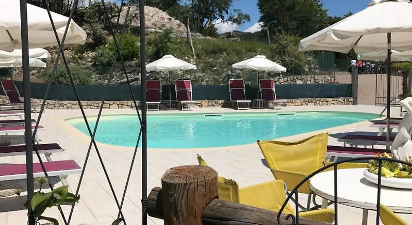 Residence Garden OUTDOOR_POOL
