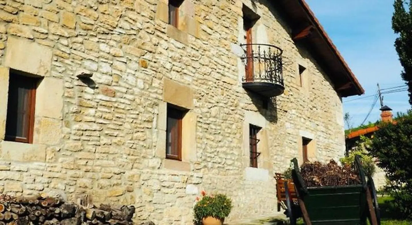 Casa los Laureles EXTERIOR