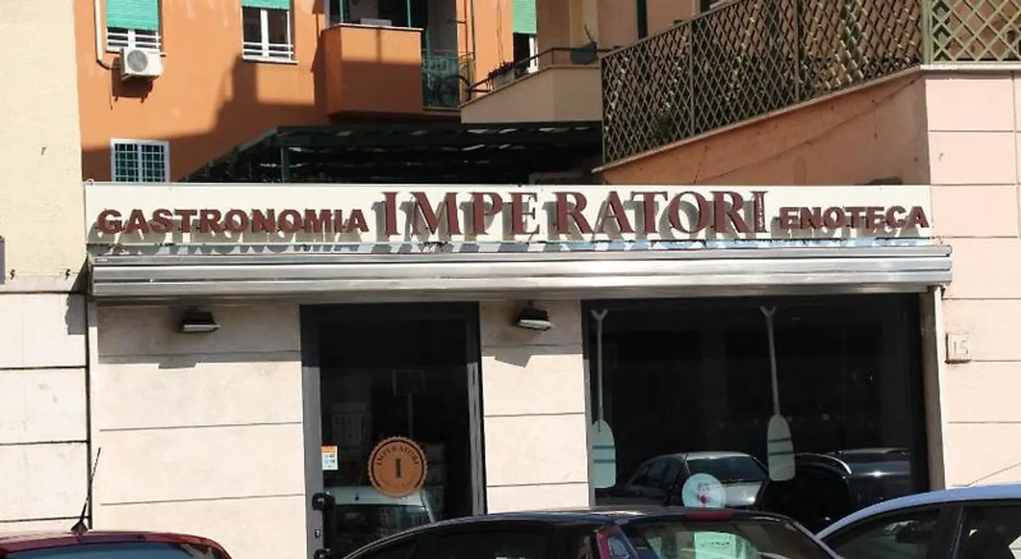 Comfort Rooms EXTERIOR