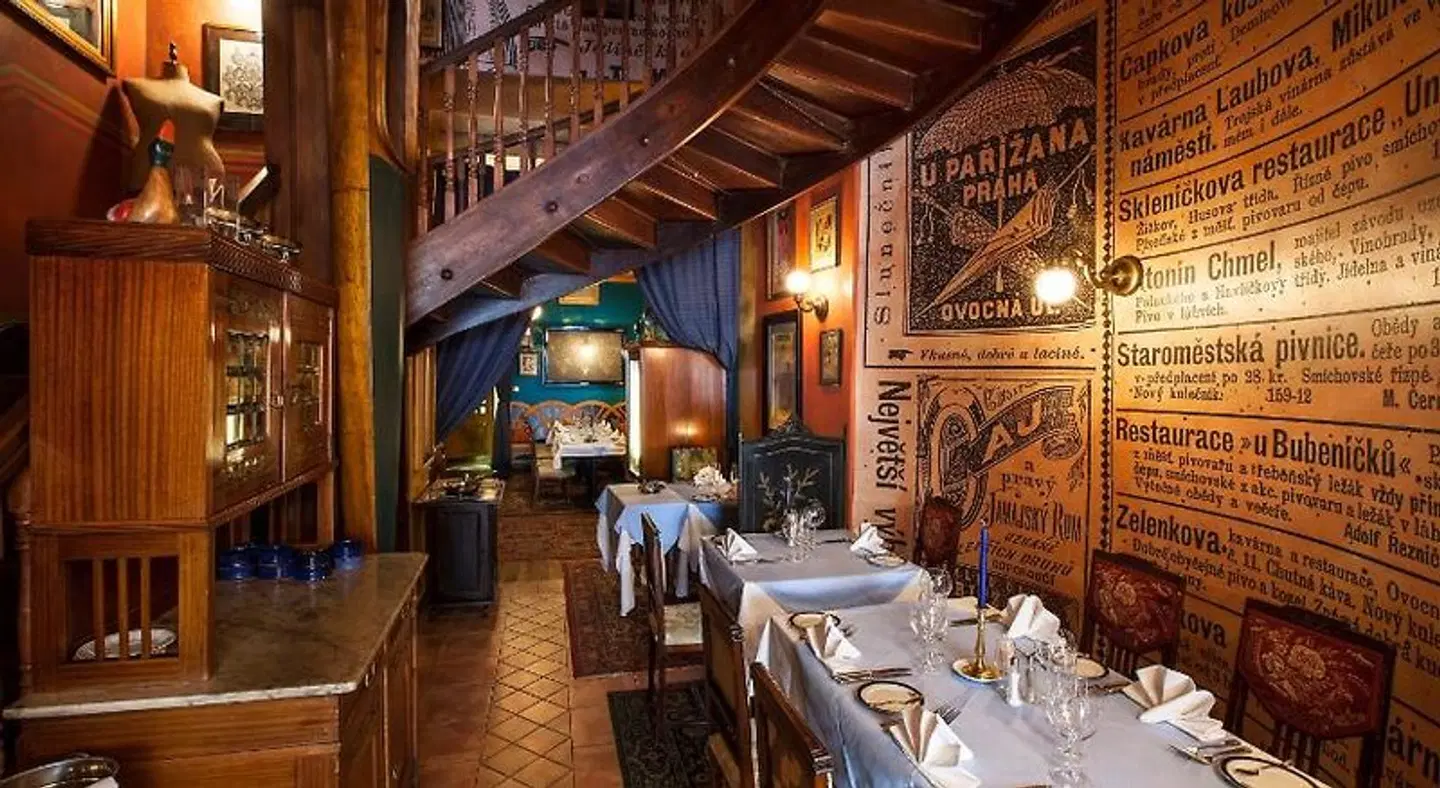 Apartments At The Blue Duckling Restaurant