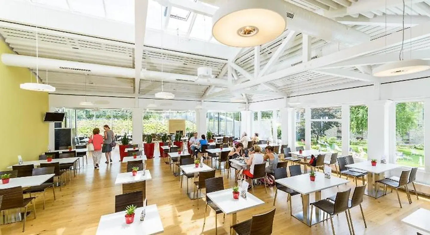 Kurhotel Im Park Restaurant